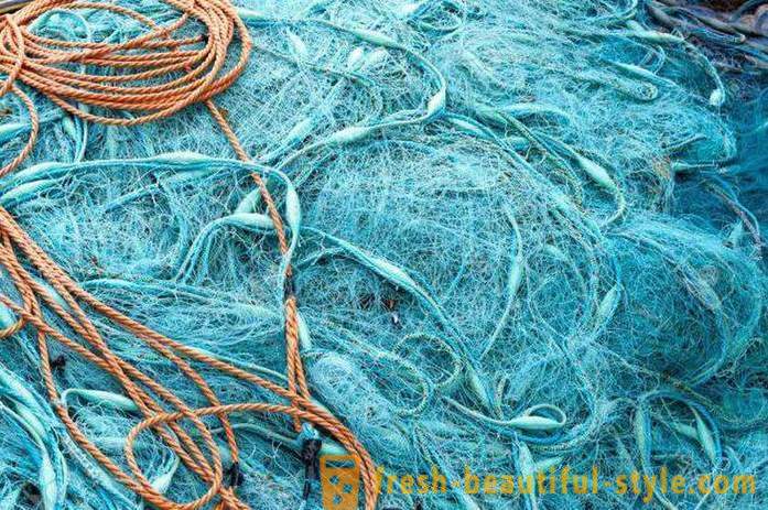 Somijas zvejas tīkli no zvejas līnijas trójścienna