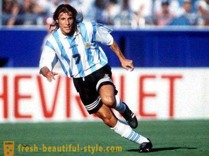 Argentīnas futbolists Klaudio Kanidža: biogrāfija, interesanti fakti, sporta karjera