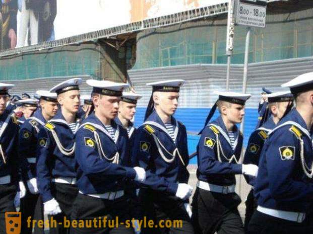 Ikdienas un kleitu vienota Navy