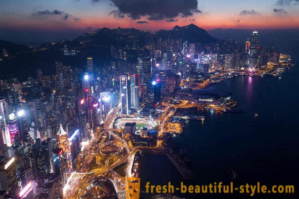 Hong Kong daudzstāvu fotoattēlos