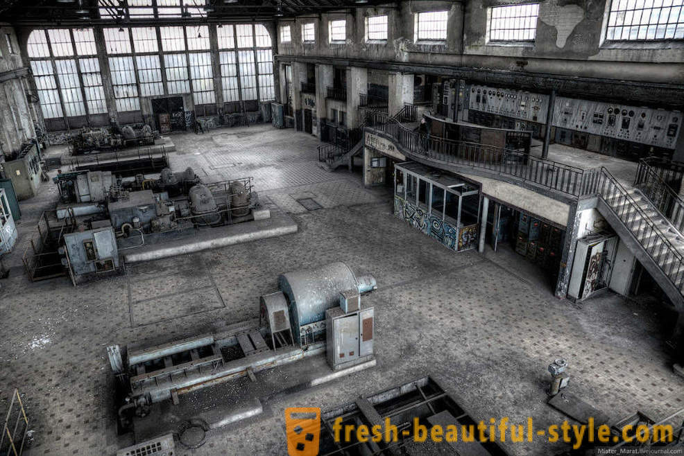 Pastaiga pa pamestu rūpnīcu Beļģijā