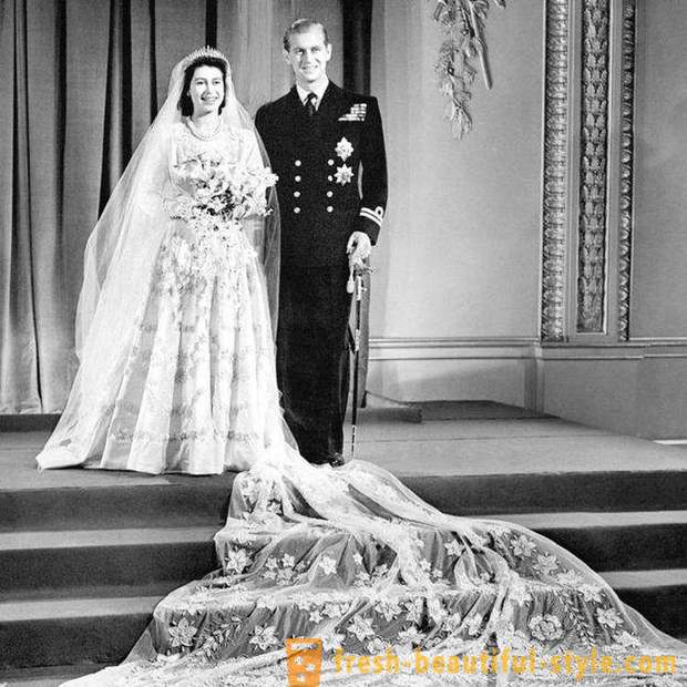 Karaliene Elizabete II un princis Filips svinēt platīna kāzas