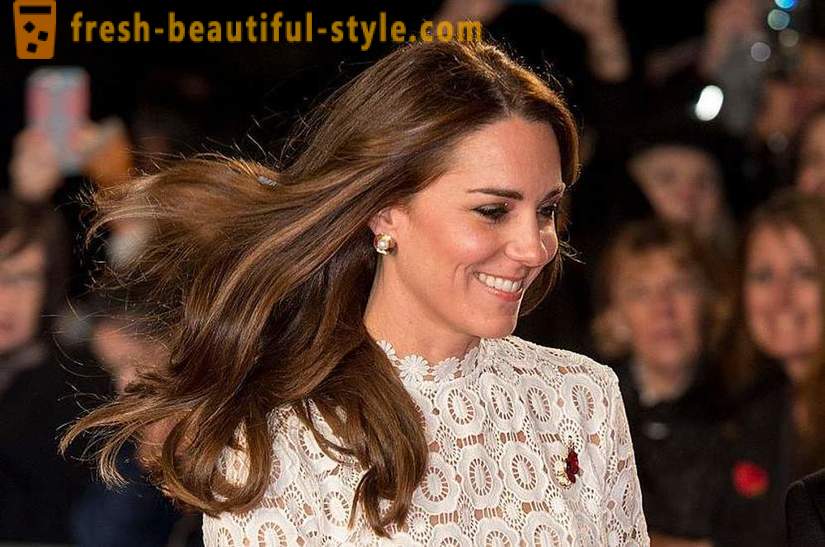 Kad nevainojama stila Kate Middleton lauza karalisko ģērbšanās