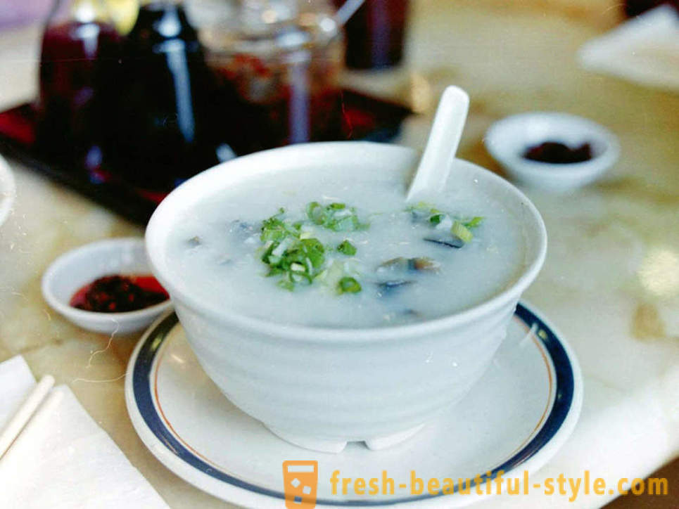 23 delightfully garšīgu ēdienu, kas jums vajadzētu mēģināt Ķīnā