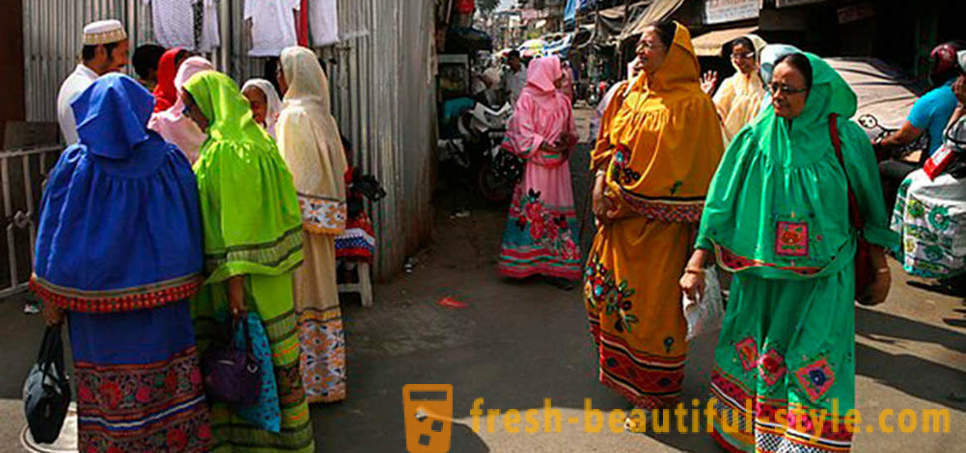 Dzīve Indijas sektas, kas joprojām padara sievietes apgraizīšanu