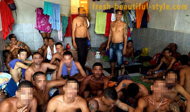 Kā Brazīlijas visbīstamākie cietumā