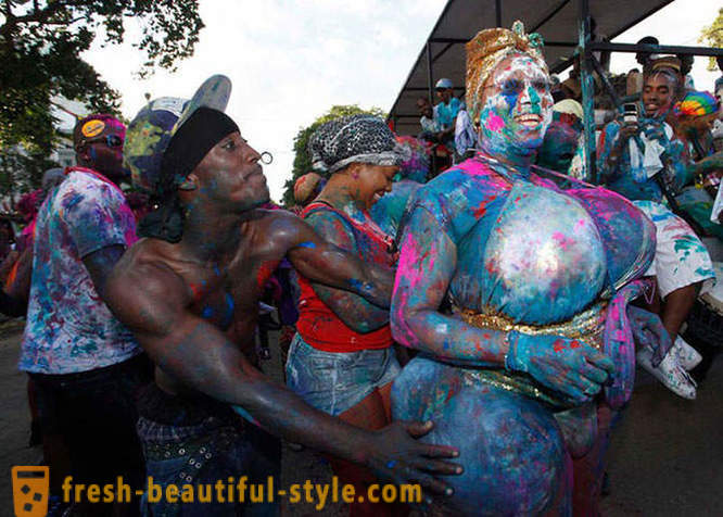 Trinidāda un Tobāgo Carnival 2013