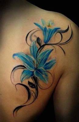Tetovējumi lilija - vērtība un atrašanās vieta pieteikuma
