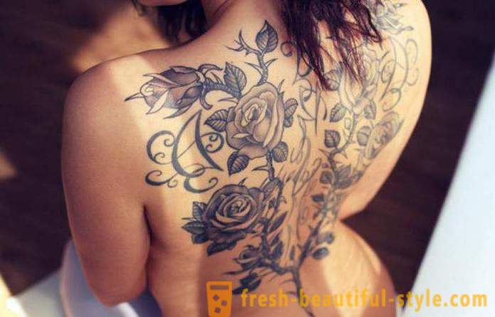 Tetovējumi meitenēm uz muguras: stilu, dizainu, opcijas