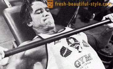 Metodes muskuļu masas: prese Arnold
