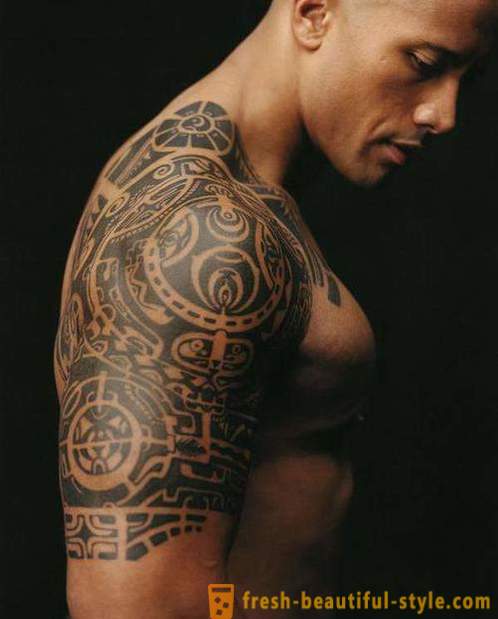 Tetovējums uz viņa apakšdelma - izvēle stipriem vīriešiem